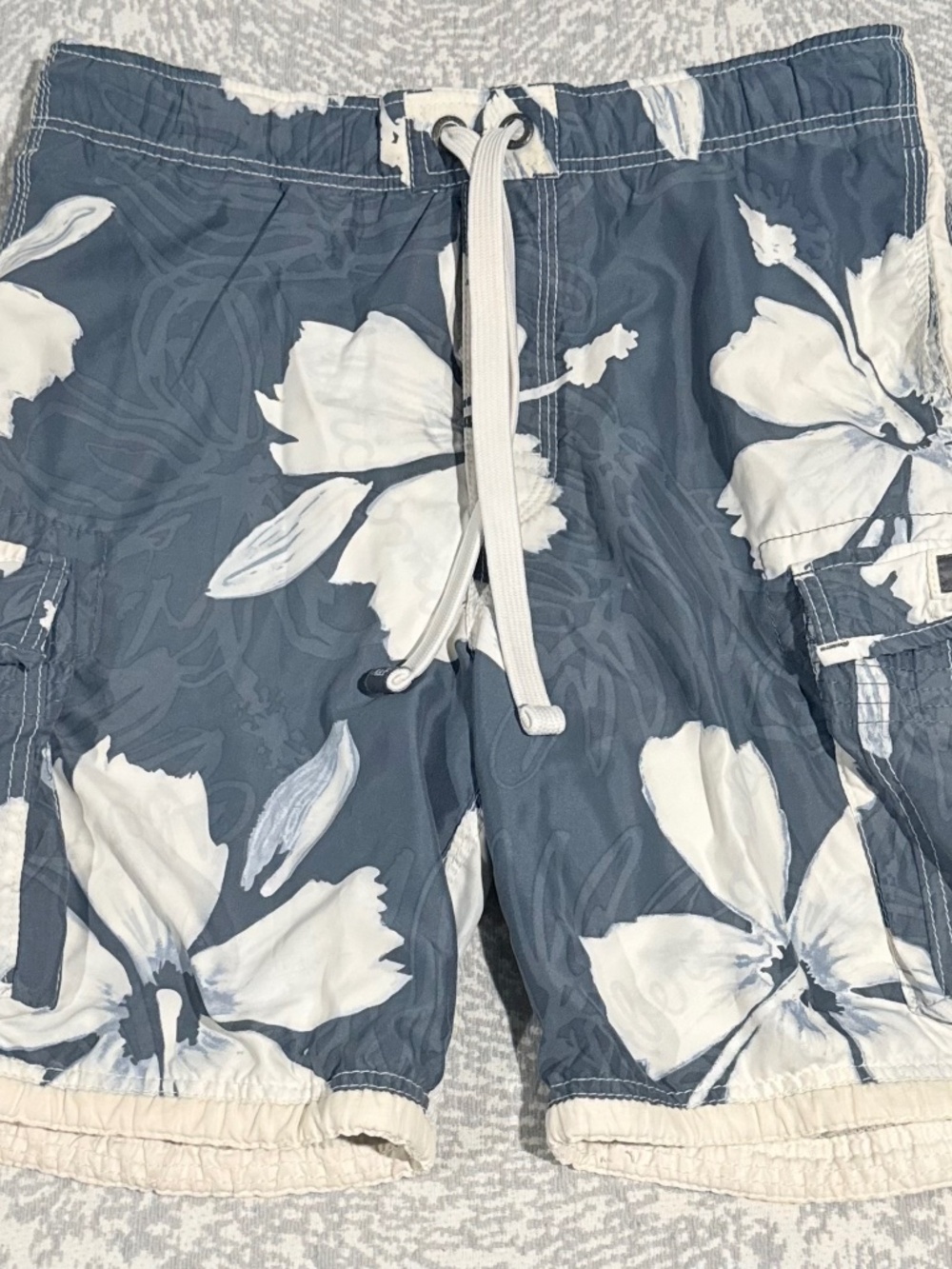 Vintage Abercrombie & Fitch Tugger Board Shorts Blue Floral Cargo Swim Trunks L
